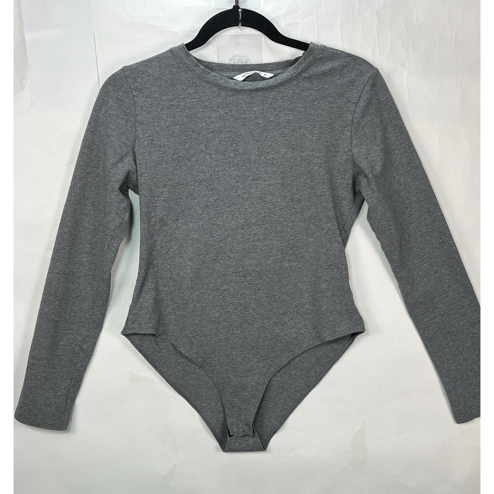 MangoPop Gray‎ Long Sleeve Bodysuit Size Medium Layering Basic Base Layer EUC